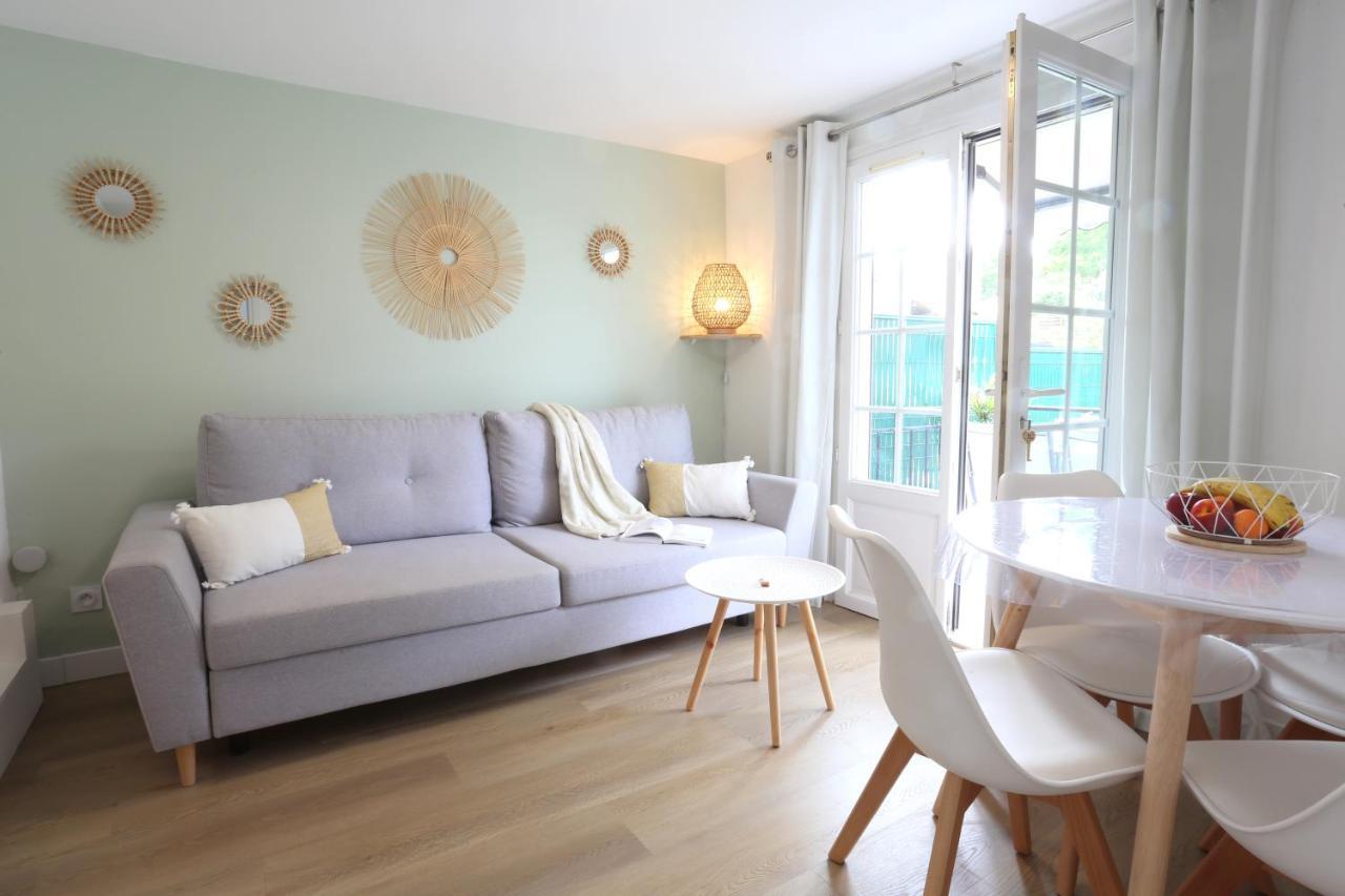 T2 avec terrasse / 10mn grande plage Royan Extérieur photo